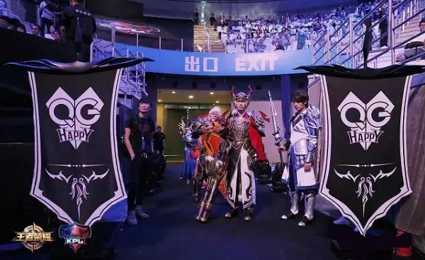这场电竞比赛绝对有“毒”！舞台、音响背后竟然暗藏这么多玄机