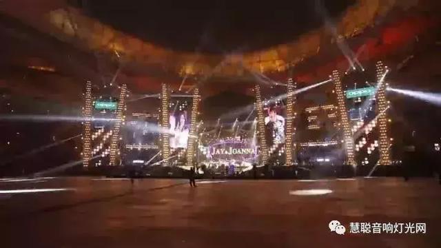 光关注鹿晗了 没想到错过的《中国新歌声》的音响灯光这么牛！