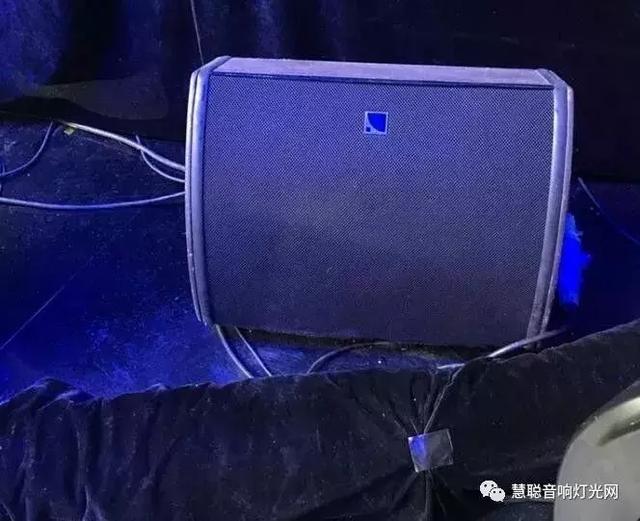 光关注鹿晗了 没想到错过的《中国新歌声》的音响灯光这么牛！