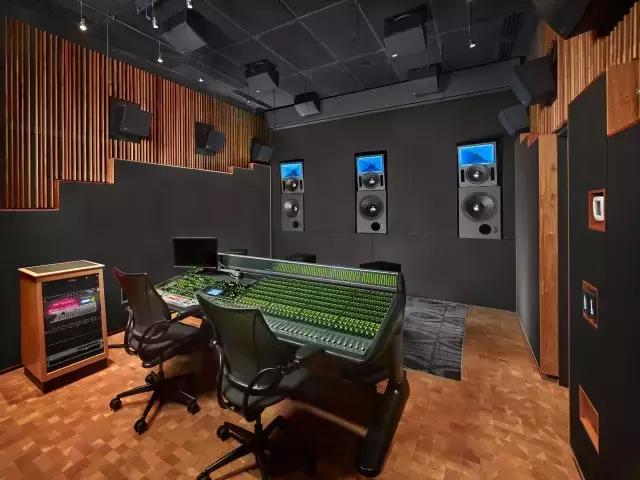 研发超过六年 超纯净听感 Meyer Sound 蓝号角 有什么神奇？