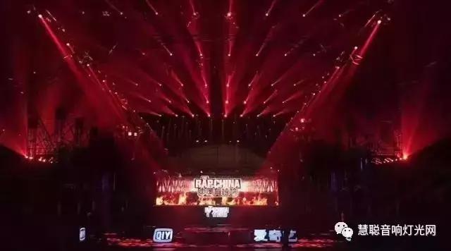 吴亦凡随时freestyle?《中国有嘻哈》的舞美灯光可是有讲究!