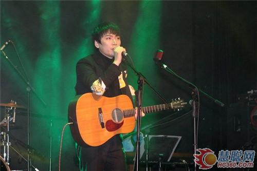 “小众”演唱会扎堆上半年 舞台虽小号召力却大