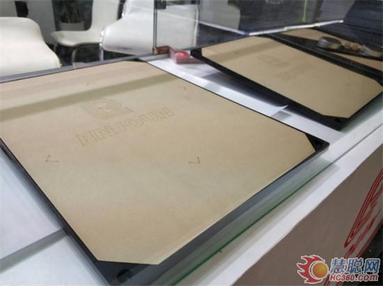 震撼全场！英嘉尼智能影院惊艳亮相2018上海国际酒店展