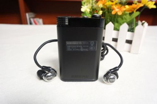 舒尔KSE1200静电式隔音耳机，尽享音乐盛宴！