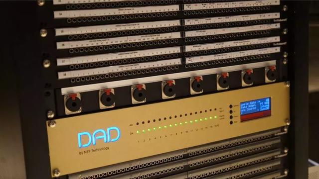 中国传媒大学环绕声录音棚与环绕声混录棚工程