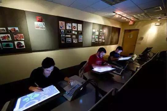 福赛大学与Avid合作为谋求在媒体和娱乐行业开展职业生涯的学生提供独特的学习体验