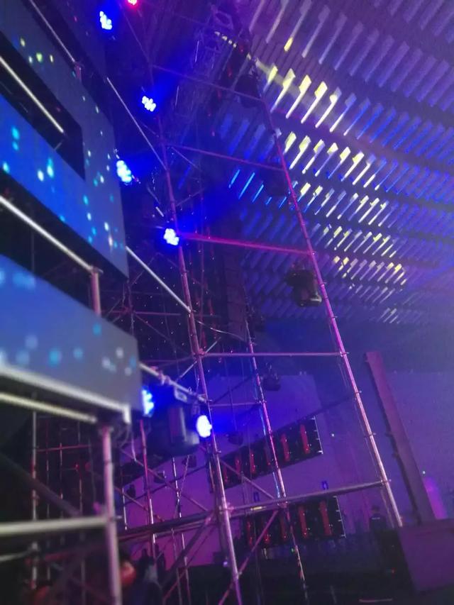 恋恋风尘，淡淡往昔——SE Pro经典演绎老狼音乐会