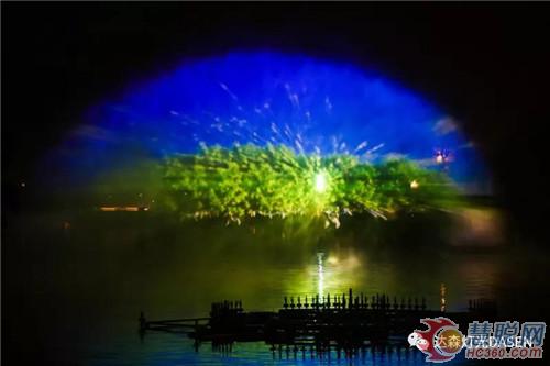 集成了七大模块，这波操作服了！江门玉湖3D喷泉投影灯光秀