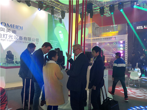 广东卫视连续5年采访报道 奥美迪灯光2019广展瞩目亮相