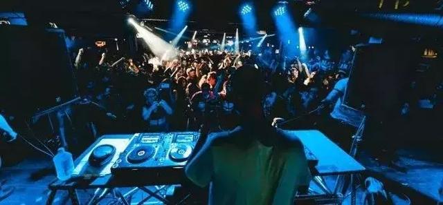 百大俱乐部 Ministry of Sound 扩声再升级，选用音乐神器玛田音响MLA