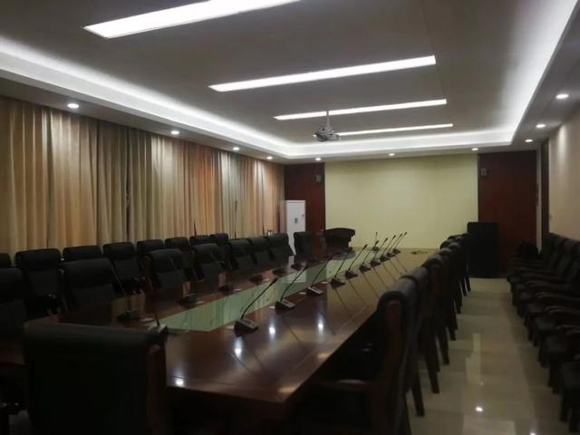 HUAIN华音携手郑州大学，助力高校建设智能化会议室