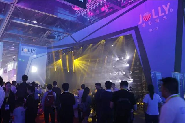 灯光盛宴惊艳绽放 GETshow捉人眼球的灯光产品
