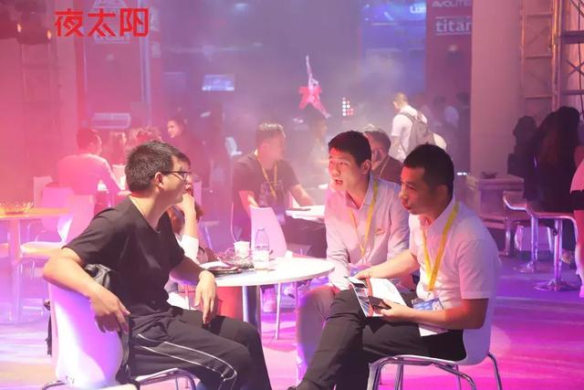 展会热门打卡地 | 夜太阳2019GETShow展大放光彩，6月光亚展精彩继续！