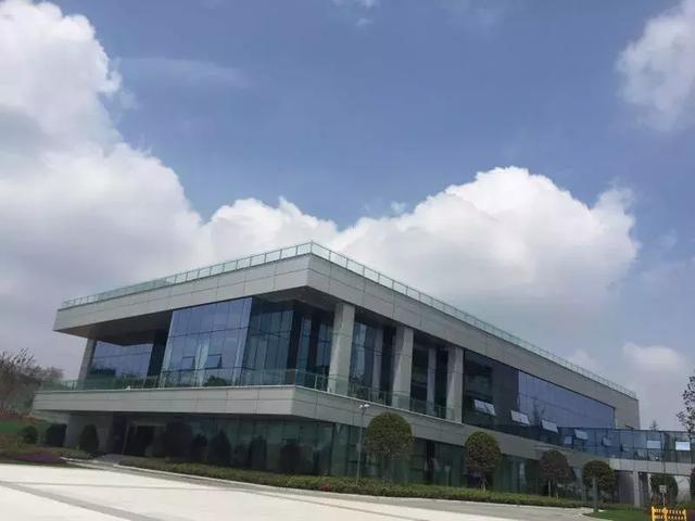 【案例】TECNARE天雷在通威太阳能成都政综合办公大楼现场扩声应用方案
