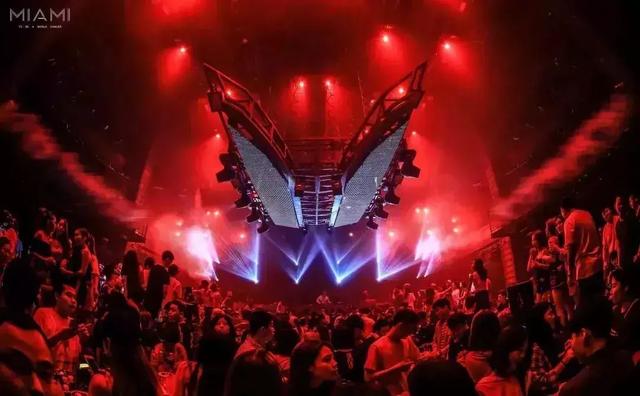 百大俱乐部 Ministry of Sound 扩声再升级，选用音乐神器玛田音响MLA