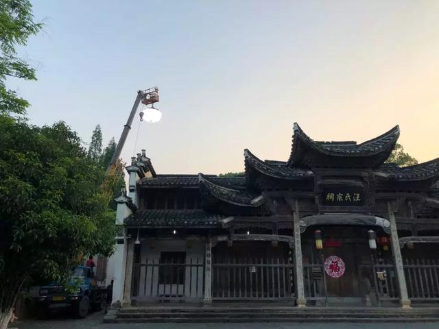 摄制现场丨周正平的“别处·灵光”