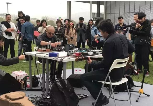大屋顶樱花季音乐市集，与SE M-F3A PRO邂逅春天最美音符