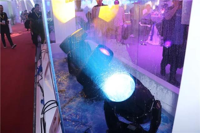 灯光盛宴惊艳绽放 GETshow捉人眼球的灯光产品
