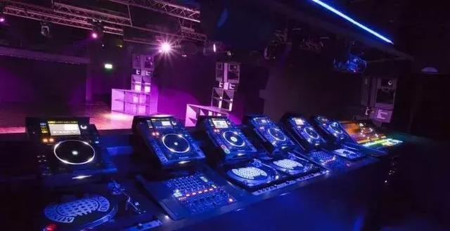 百大俱乐部 Ministry of Sound 扩声再升级，选用音乐神器玛田音响MLA