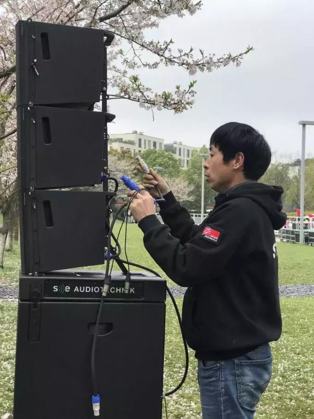 大屋顶樱花季音乐市集，与SE M-F3A PRO邂逅春天最美音符