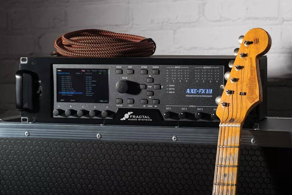 四倍性能提升！效果器Fractal Axe-Fx III