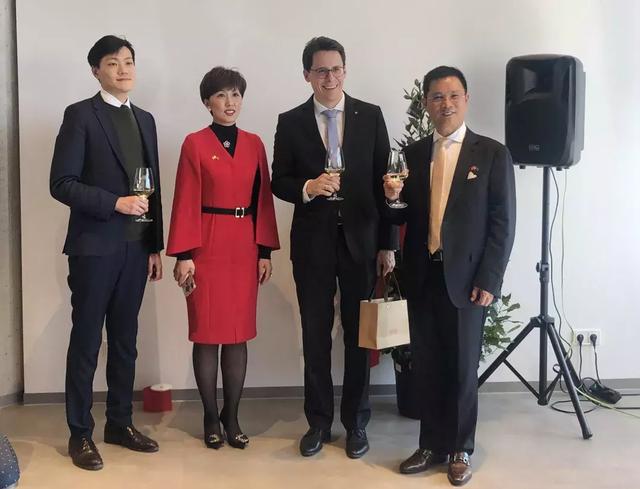 开启欧洲市场，音王德国股份有限公司盛大开业!