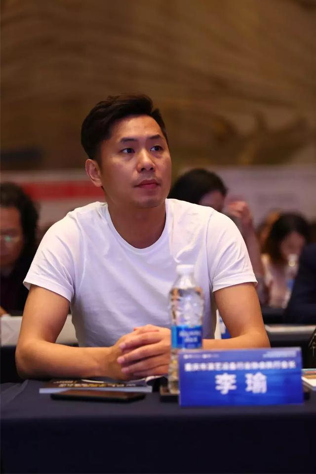 比重庆火锅更火爆的是慧聪巡展重庆站的现场