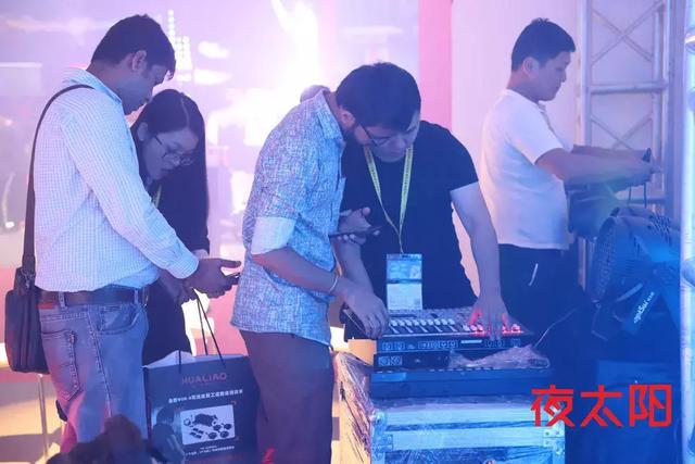 展会热门打卡地 | 夜太阳2019GETShow展大放光彩，6月光亚展精彩继续！
