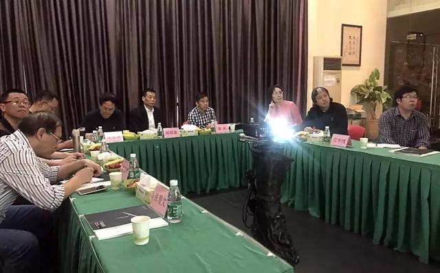 中国照明学会舞台电影电视照明专业委员会赴珠江灯光调研