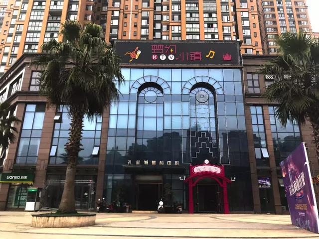 FANE专业音响进驻梦幻小镇，炸了成都人的朋友圈！