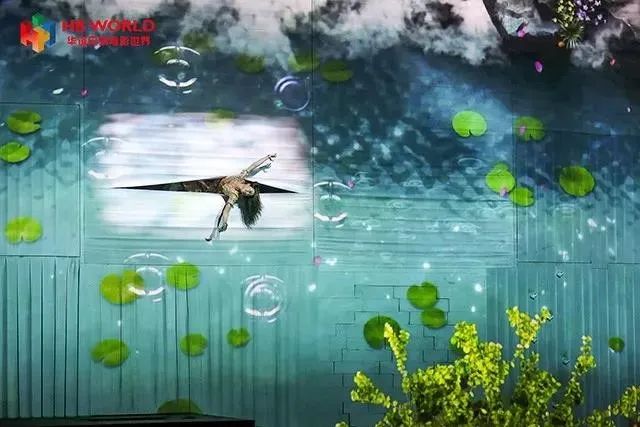 还在跟风摆地摊?你可知道“夜游经济”也很有搞头?!