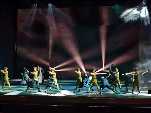 北京京剧院《李大钊》成功首演——筑梦灯光致敬革命先烈！