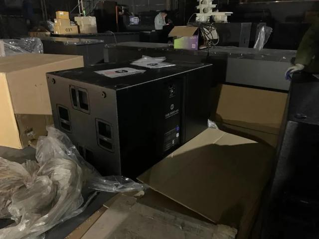 燥起来！RCF助力夜店品牌 TNT，掀起宜昌娱乐新风潮