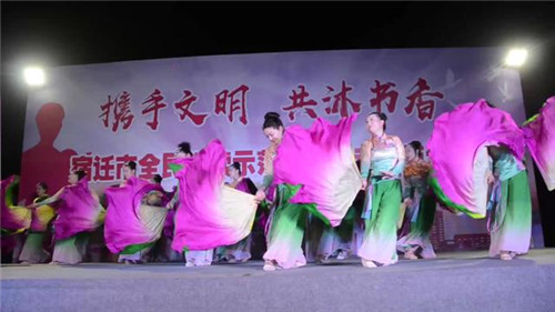 过瘾！这三场文艺演出现场是真火