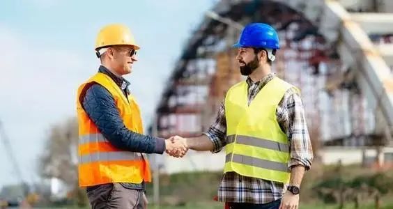 注意了!明天起拖欠款项、要求工程垫资将追究责任　