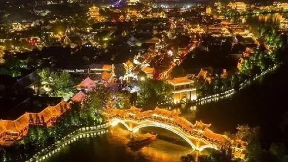 再投2.5亿，西安奥体中心建世界最大灯光亮化工程算浪费吗？