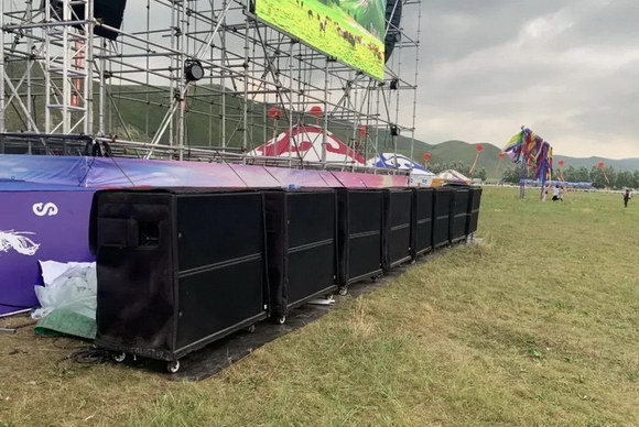 ZSOUND演出联盟兄弟携92只声扬音箱，助力那达慕狂欢夜!