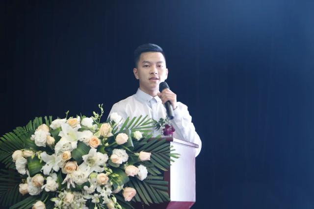 慧聪买团又霸屏啦！ “红红火火”燃爆广州展！