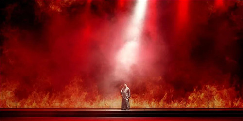北京京剧院《李大钊》成功首演——筑梦灯光致敬革命先烈！