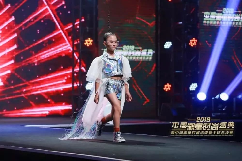 ENNE ANYLINE212线阵列完美演绎海上丝路国际文化体育时尚周