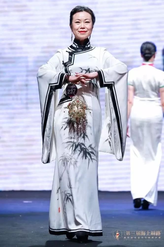 ENNE ANYLINE212线阵列完美演绎海上丝路国际文化体育时尚周