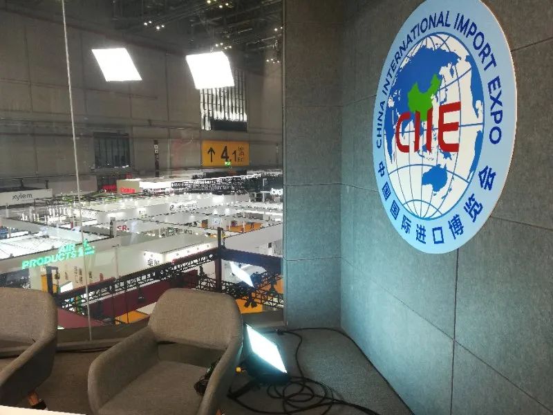 CKC Soft Panel 300TW平板灯助力第三届中国国际进口博览会现场演播厅