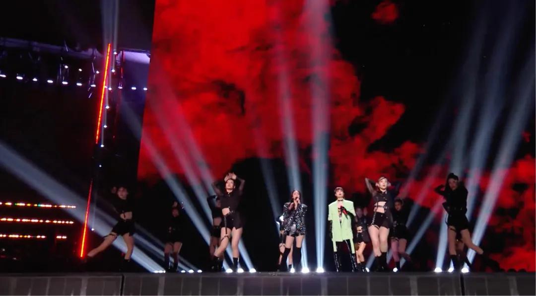 “中国好声音2020巅峰之夜”携同d&b旗舰SL-系列亮相武汉，致敬英雄城市