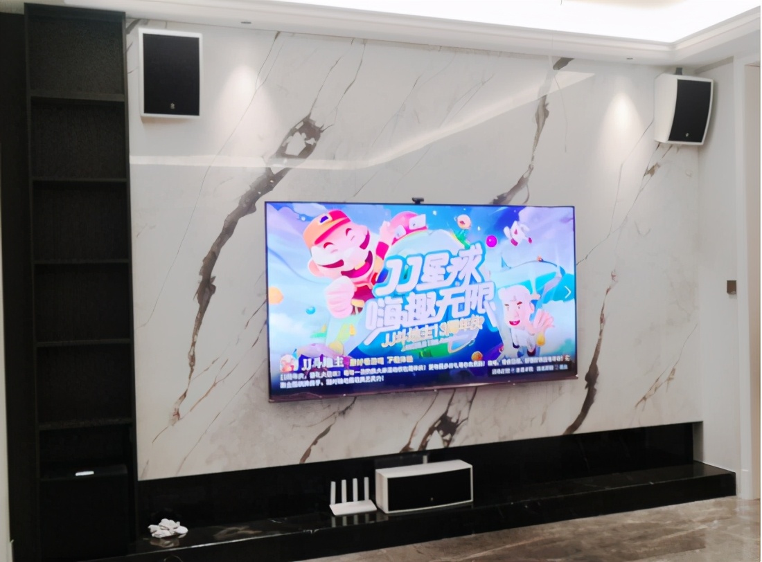 天逸音响精心定制影音空间，不出家门看大片