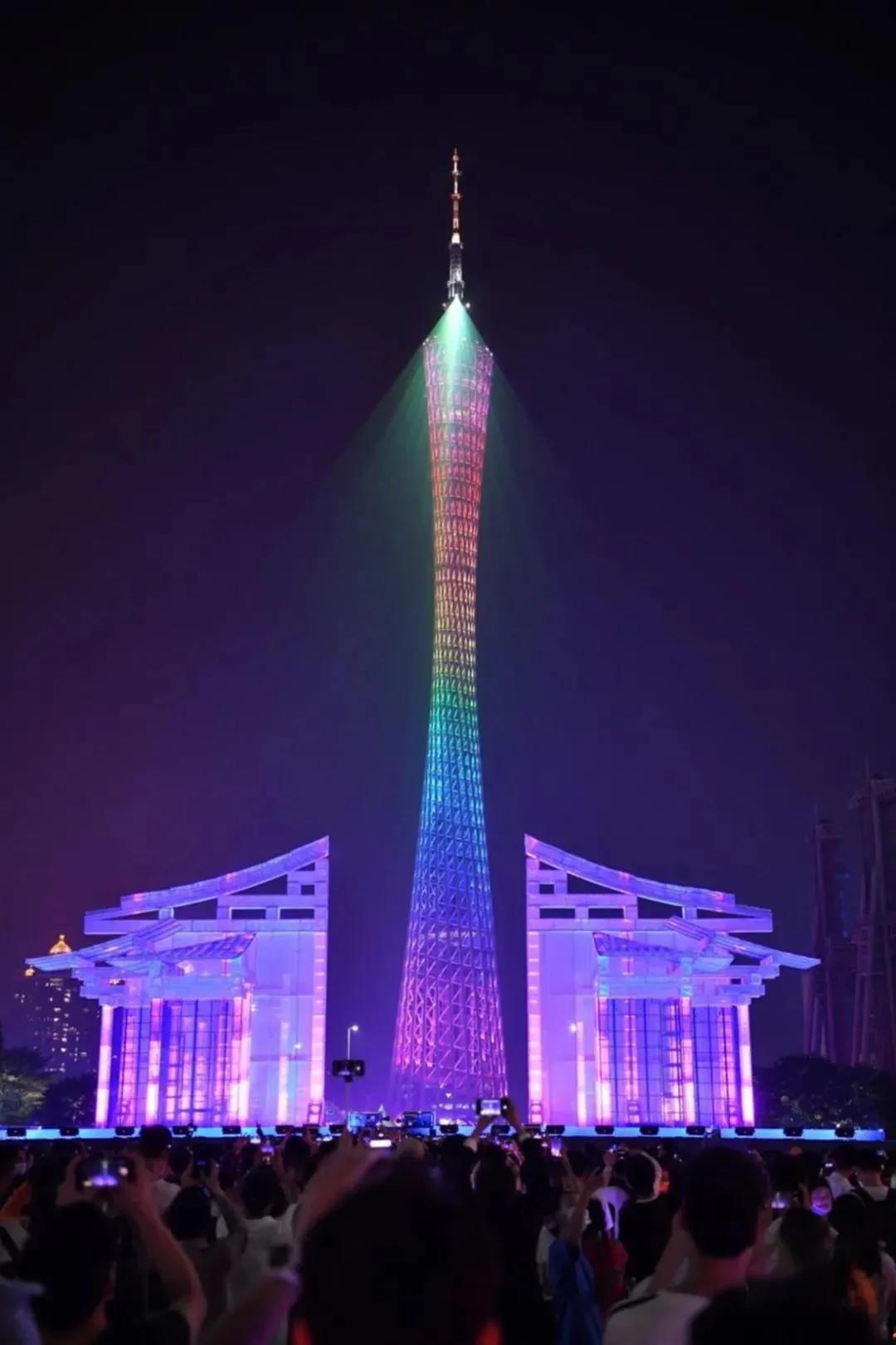 第十届广州国际灯光节盛大启幕！筑梦灯光精彩绽放海心沙！