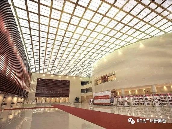 RGB重点工程：深圳大剧院!
