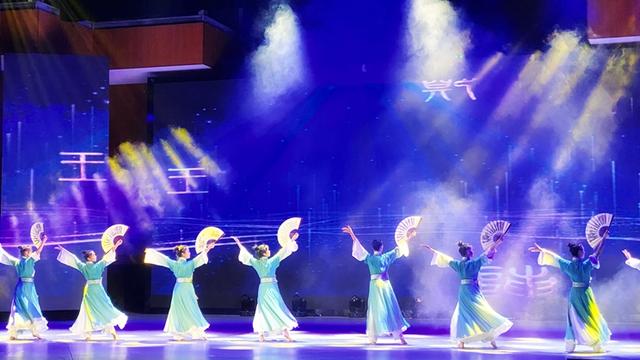 广西旅游演艺黄金周复苏,《寻根黄姚》8天演出近30场，导演透露“六大亮点”