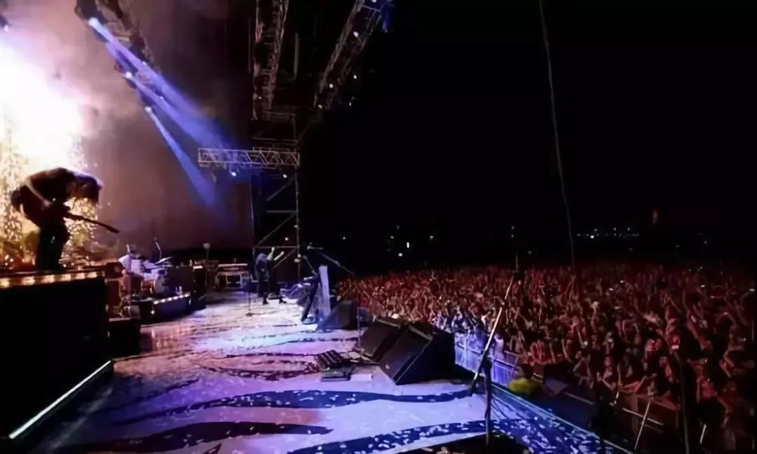 演唱会音响系统设计大揭秘！