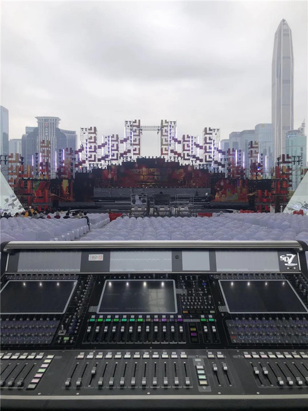 华汇助力央视新年音乐会，用歌声拥抱2021！