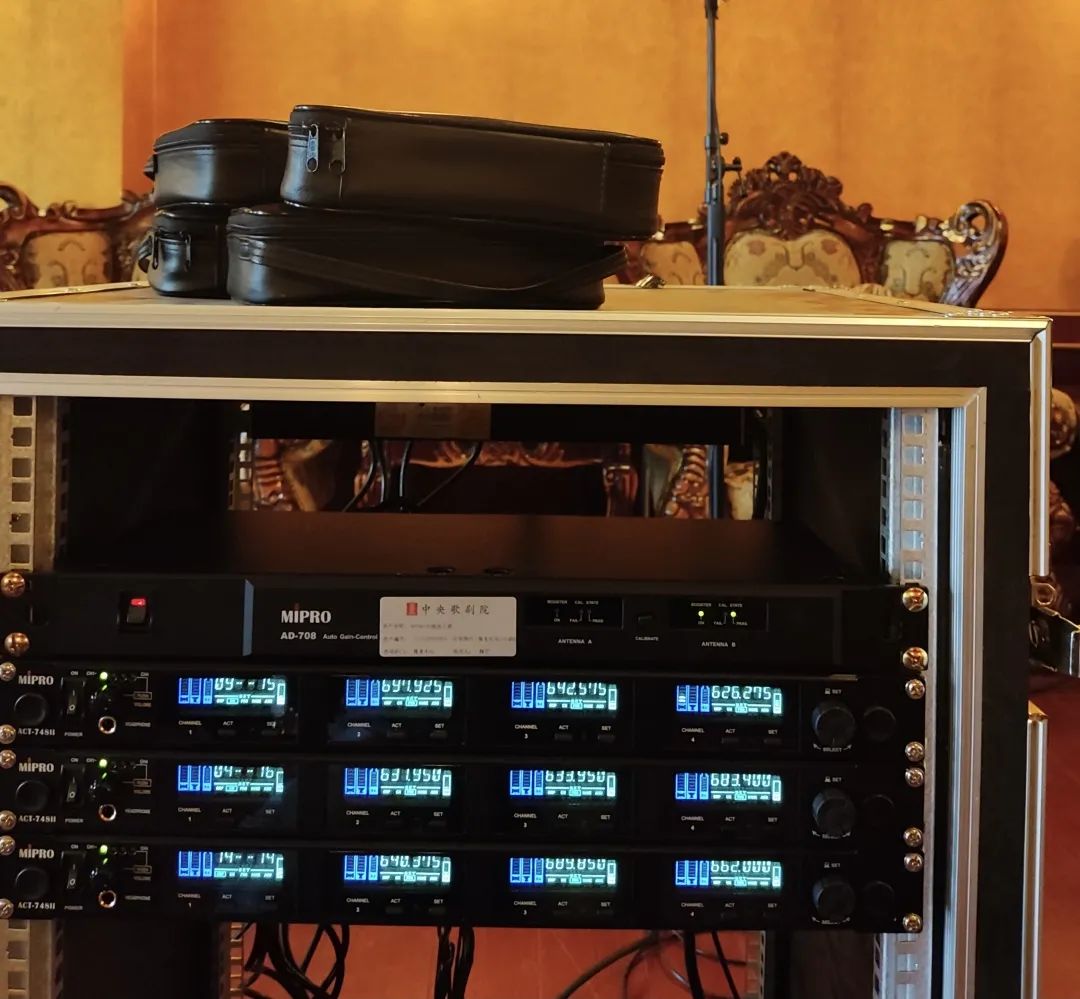 MIPRO ACT7宽频系列无线系统，为剧院提供出色的无线解决方案